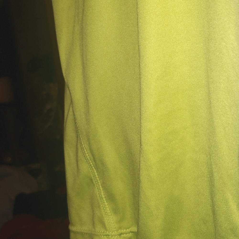 2 Spalding Workout T shirts Blue and Green - Picture 5 of 10